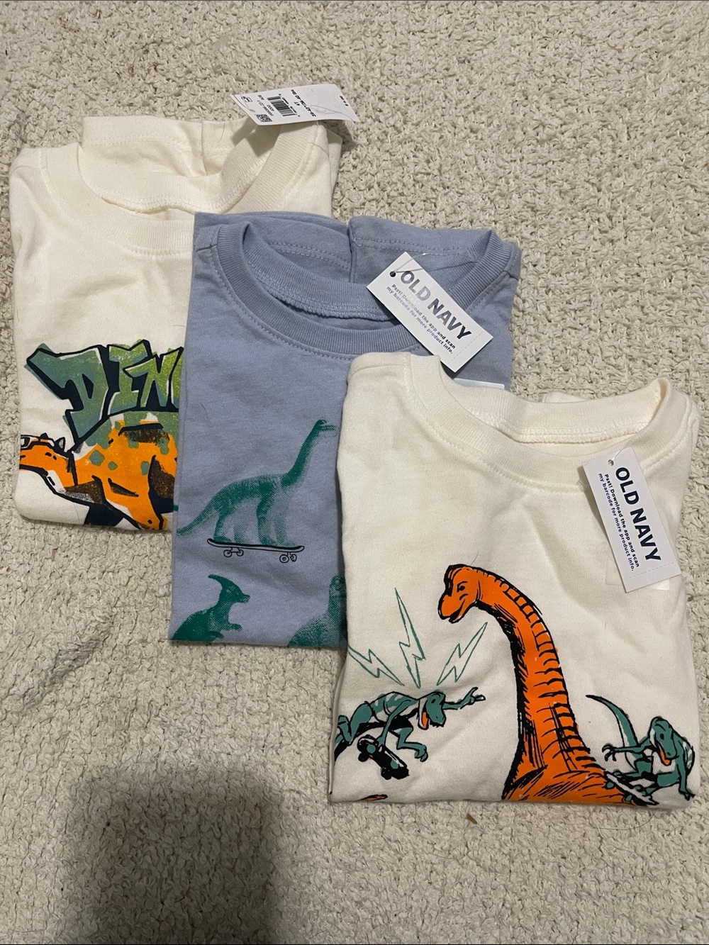 NWT- Old Navy - Boy’s Dino tee bundle - 2T & 4T